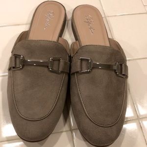 Paprika Flats Beige Slides